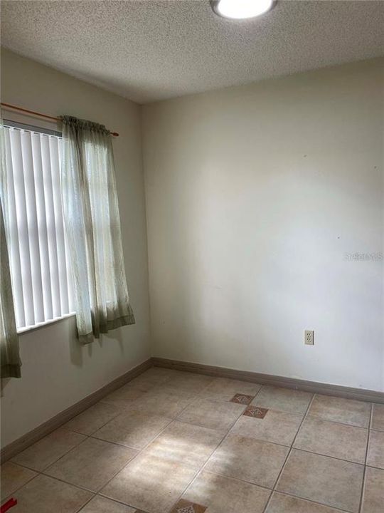В аренду: $1,450 (2 спален, 2 ванн, 991 Квадратных фут)