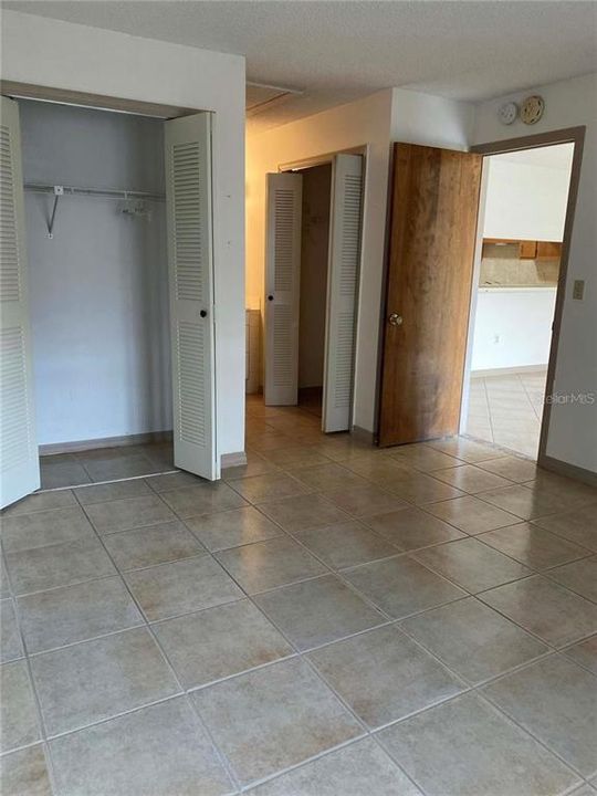В аренду: $1,450 (2 спален, 2 ванн, 991 Квадратных фут)