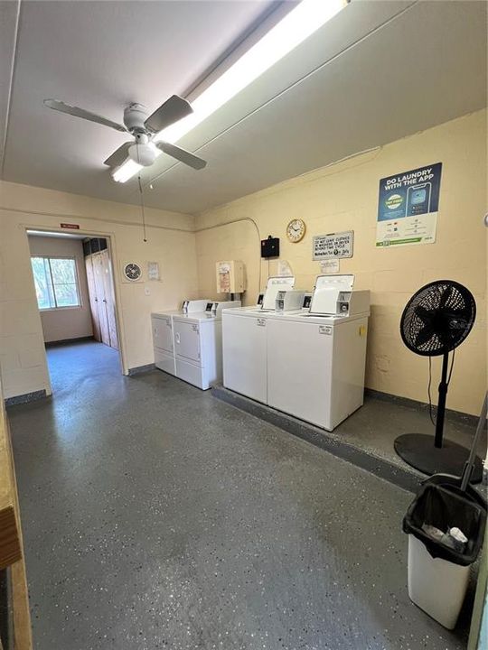 For Sale: $78,800 (2 beds, 1 baths, 840 Square Feet)