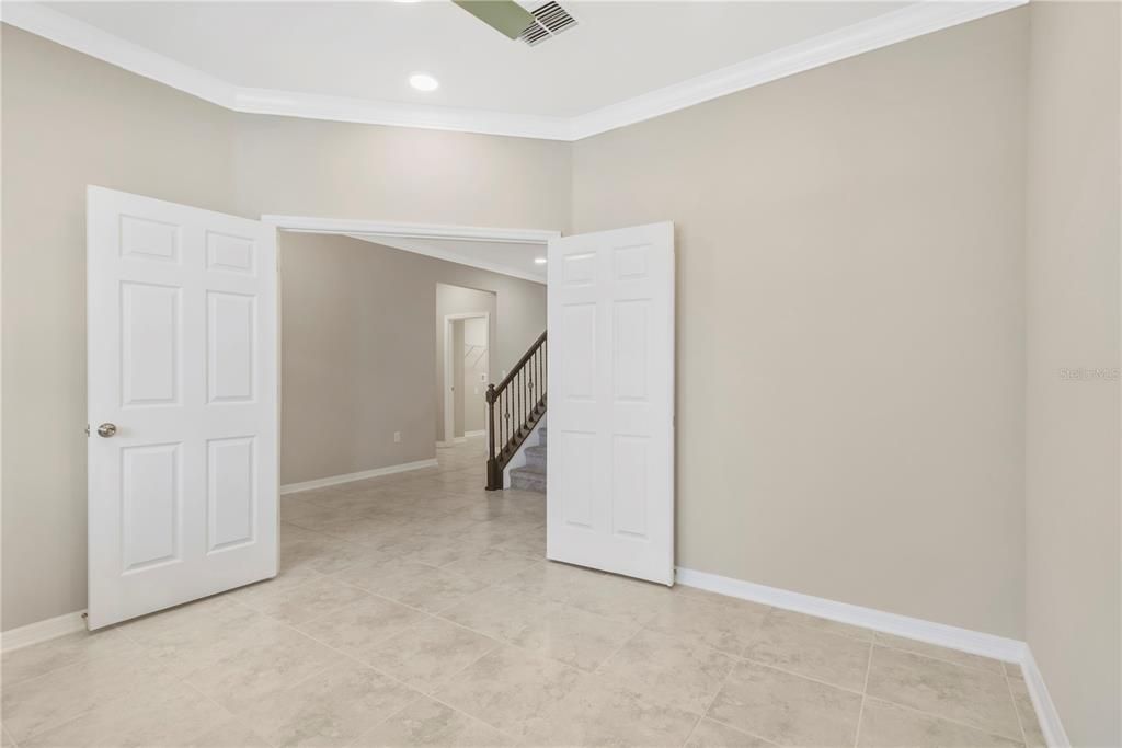На продажу: $434,900 (4 спален, 3 ванн, 2913 Квадратных фут)