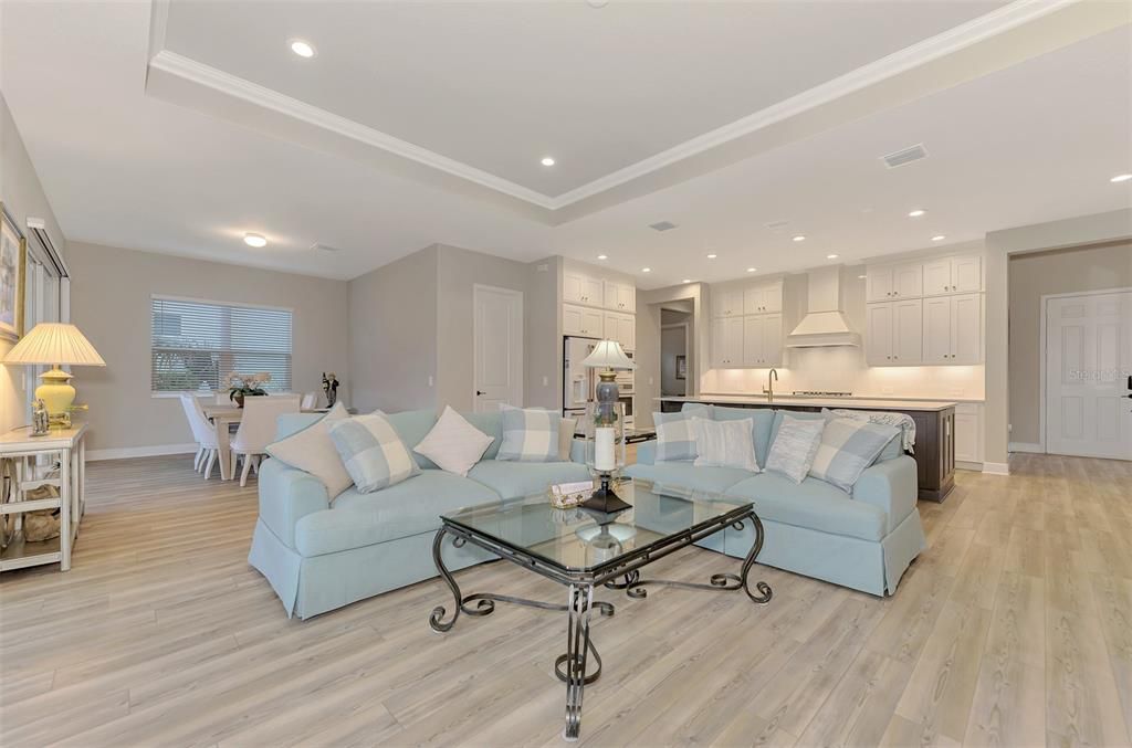 For Sale: $645,000 (3 beds, 2 baths, 2348 Square Feet)