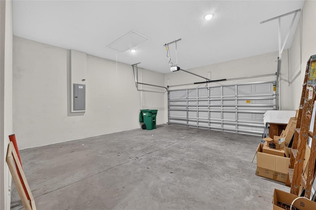 For Sale: $396,000 (2 beds, 2 baths, 1823 Square Feet)