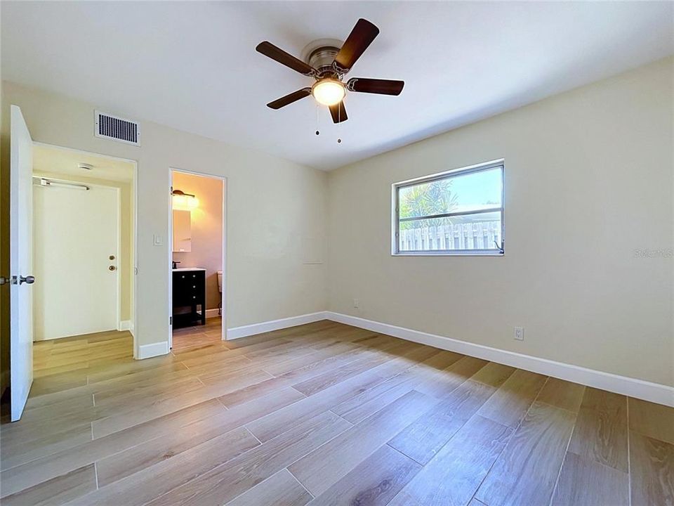 For Sale: $485,000 (3 beds, 2 baths, 1488 Square Feet)