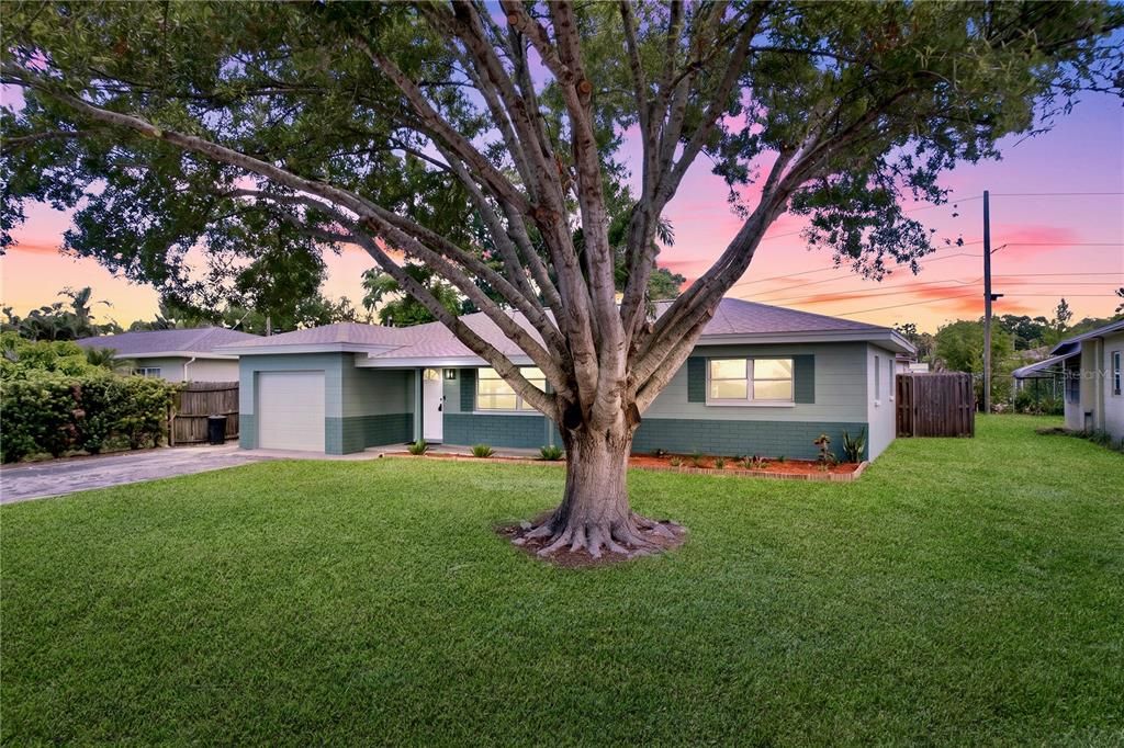 For Sale: $485,000 (3 beds, 2 baths, 1488 Square Feet)