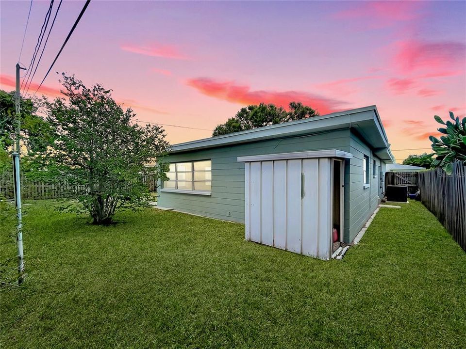 For Sale: $485,000 (3 beds, 2 baths, 1488 Square Feet)