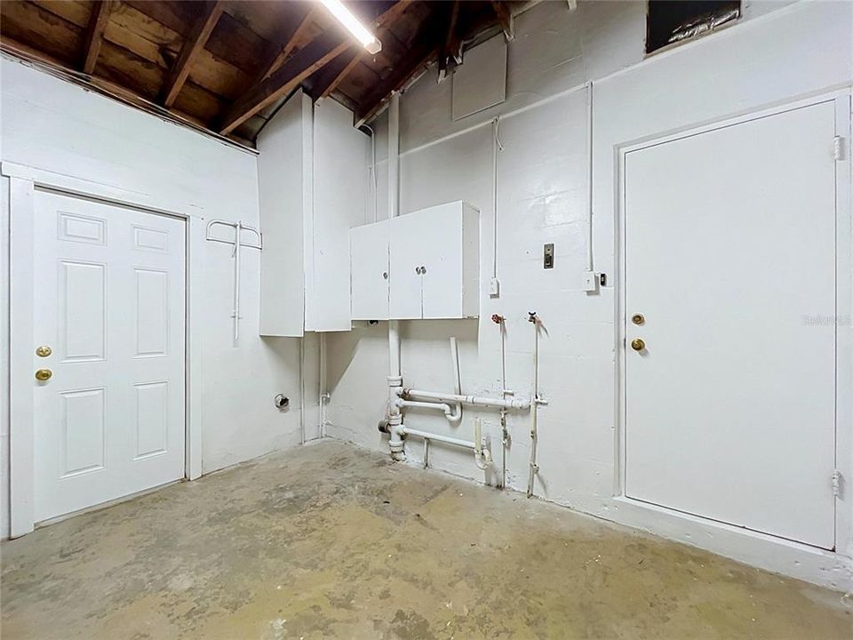 For Sale: $485,000 (3 beds, 2 baths, 1488 Square Feet)