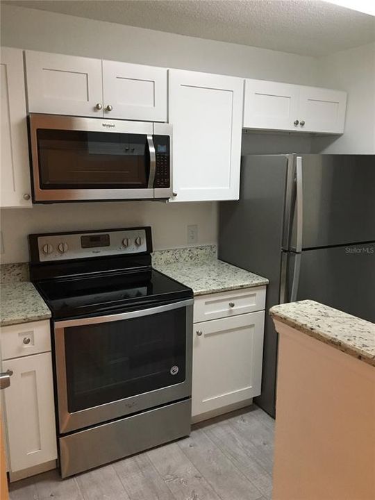 В аренду: $1,350 (1 спален, 1 ванн, 644 Квадратных фут)