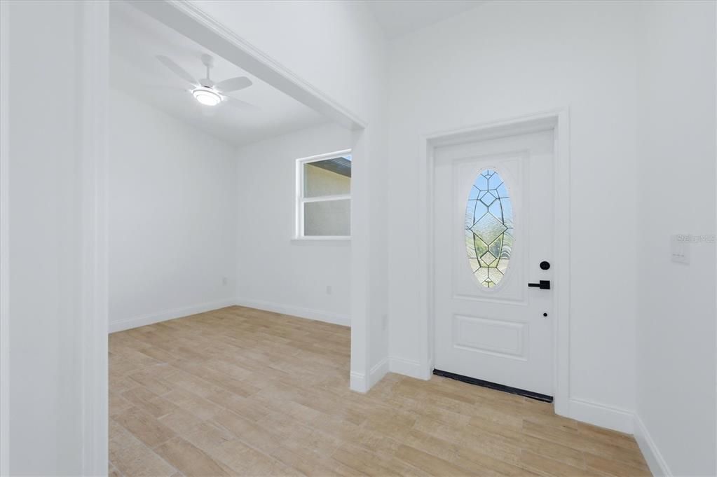 En Renta: $2,000 (3 camas, 2 baños, 1509 Pies cuadrados)
