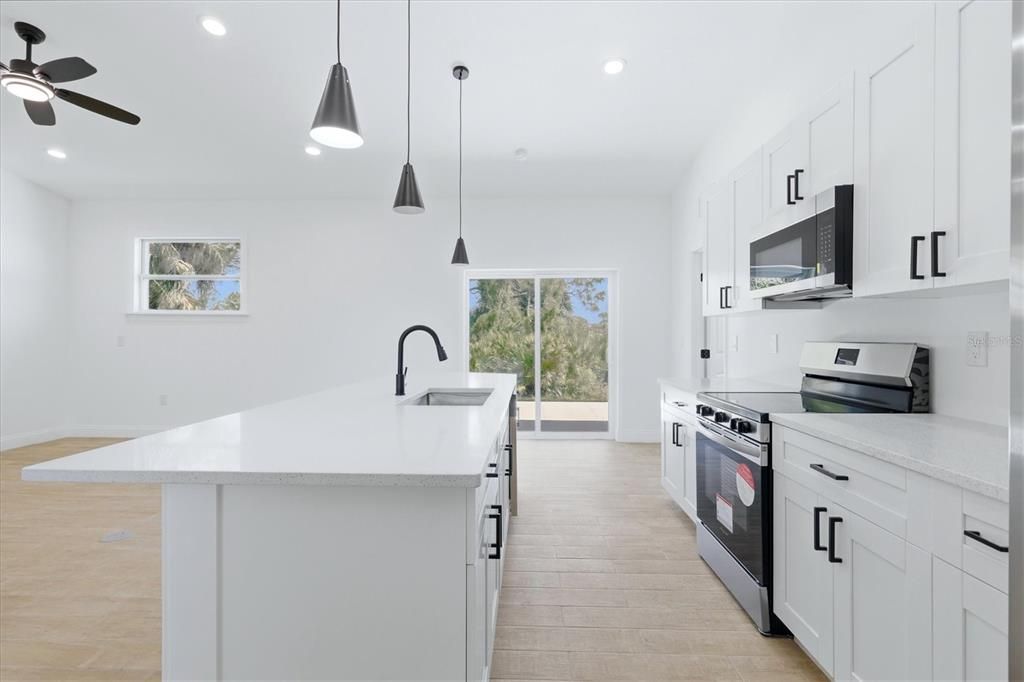 En Renta: $2,000 (3 camas, 2 baños, 1509 Pies cuadrados)