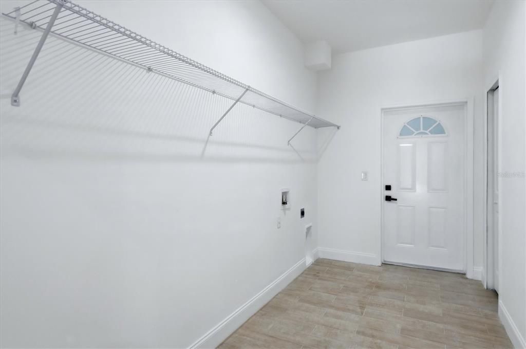 En Renta: $2,000 (3 camas, 2 baños, 1509 Pies cuadrados)