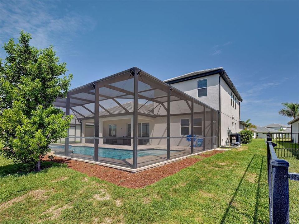 На продажу: $1,099,000 (4 спален, 4 ванн, 3174 Квадратных фут)