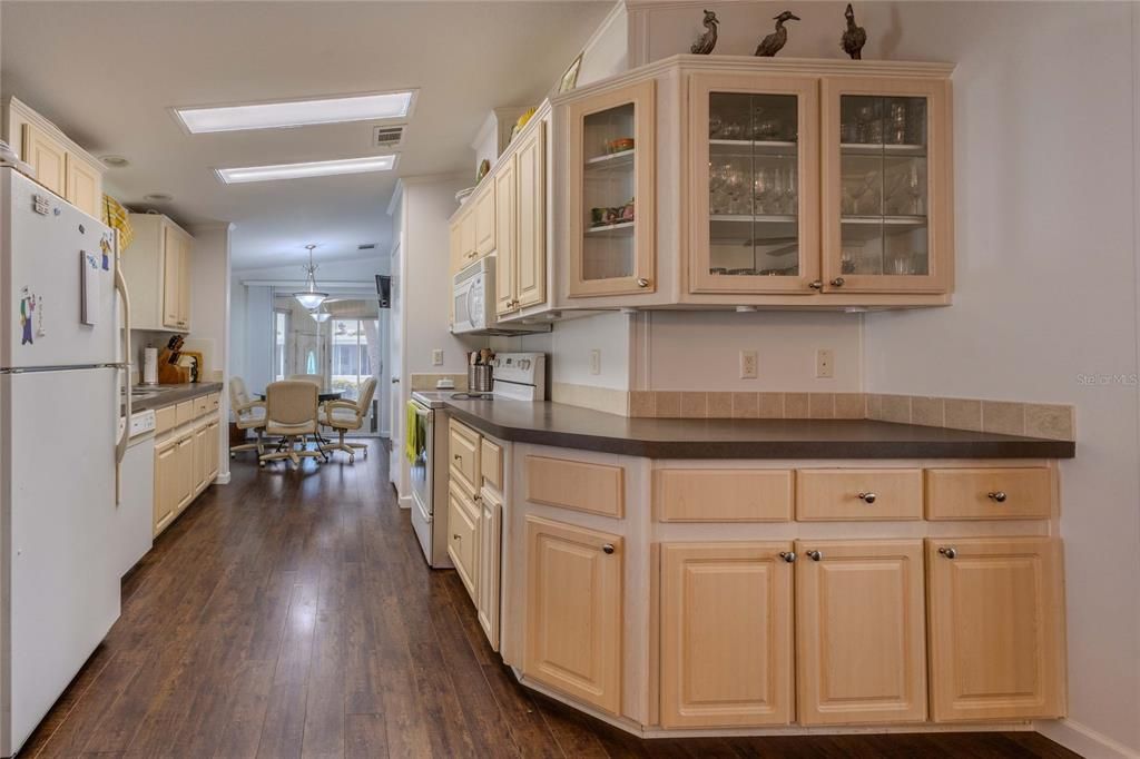 En Venta: $249,000 (2 camas, 2 baños, 1269 Pies cuadrados)
