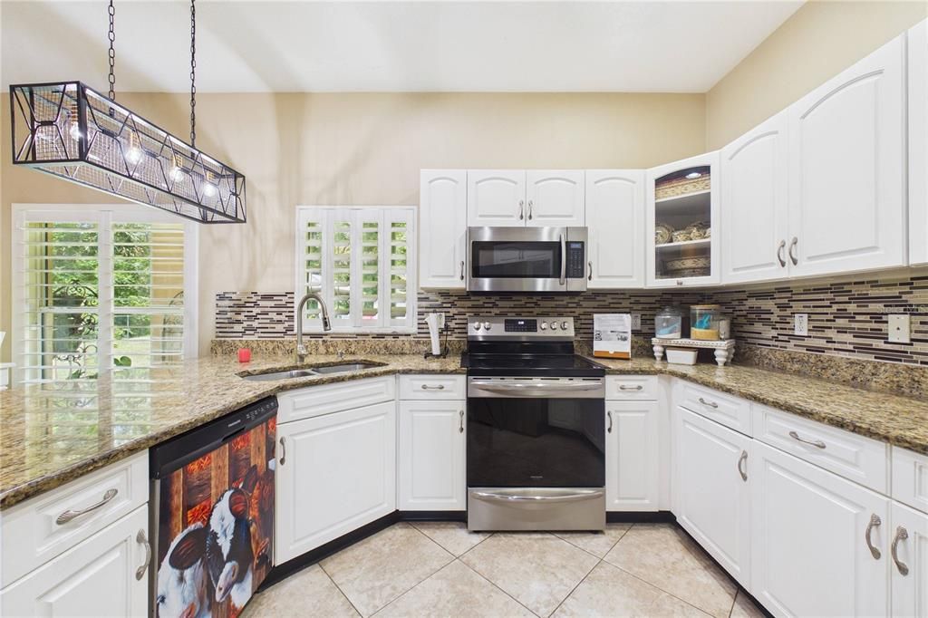 En Venta: $392,500 (3 camas, 2 baños, 1870 Pies cuadrados)