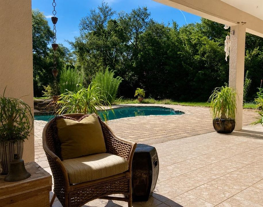 En Venta: $875,000 (4 camas, 2 baños, 2498 Pies cuadrados)