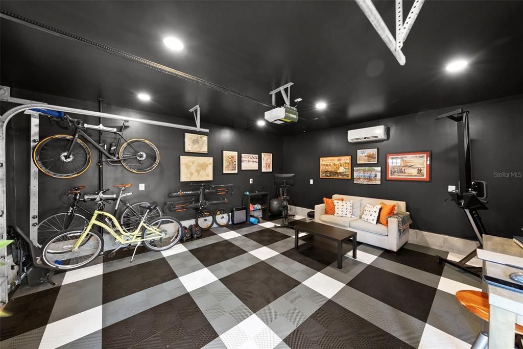En Venta: $699,000 (2 camas, 2 baños, 1824 Pies cuadrados)