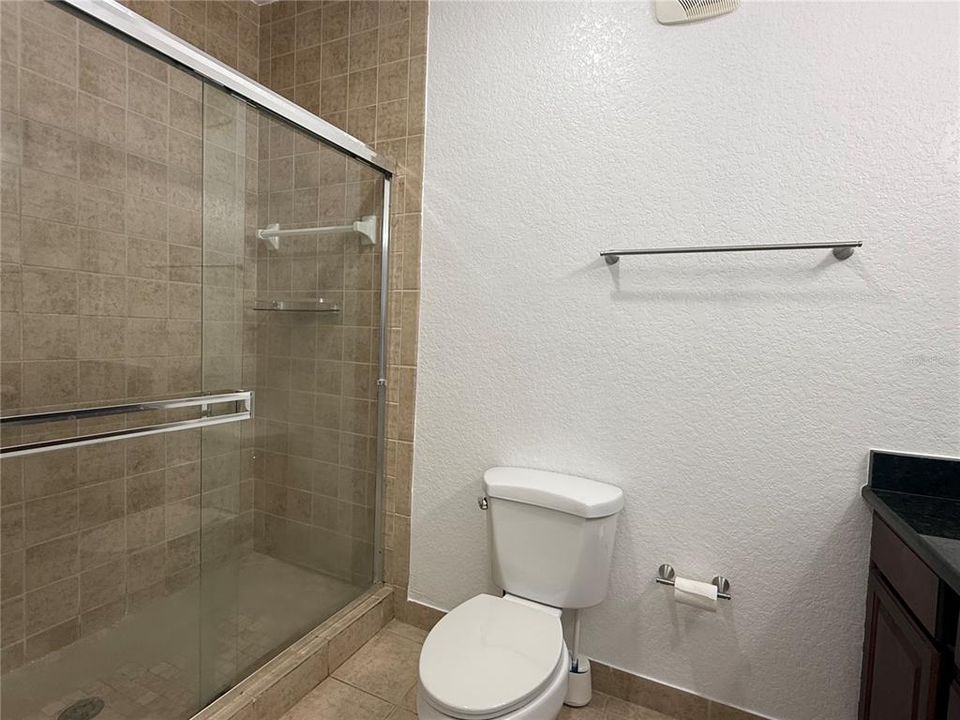В аренду: $1,875 (2 спален, 2 ванн, 1134 Квадратных фут)