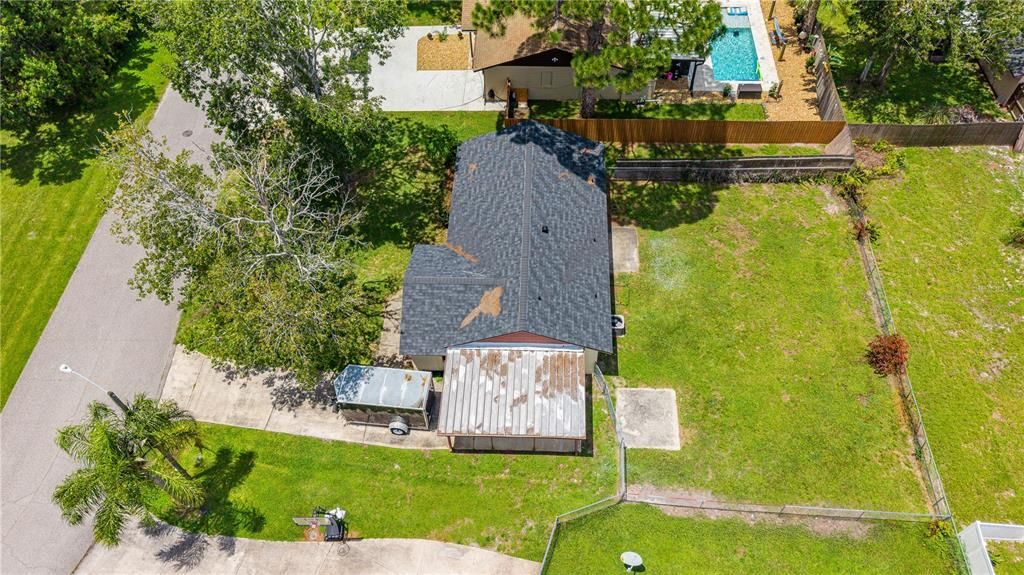 На продажу: $239,000 (2 спален, 2 ванн, 1002 Квадратных фут)