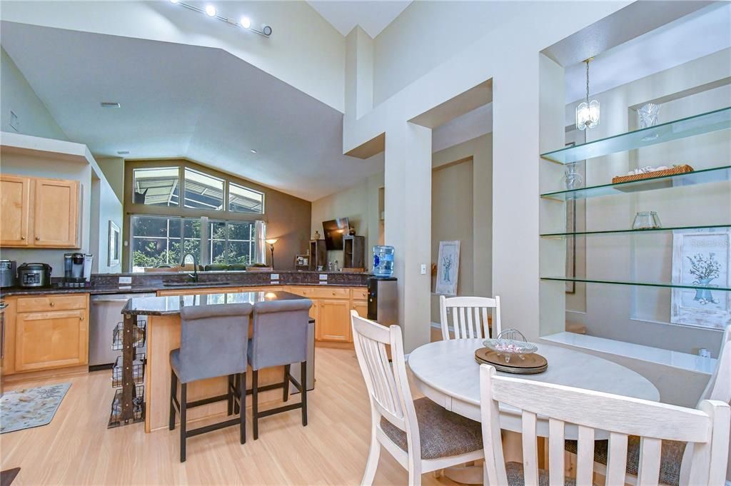 For Sale: $725,000 (4 beds, 3 baths, 2611 Square Feet)
