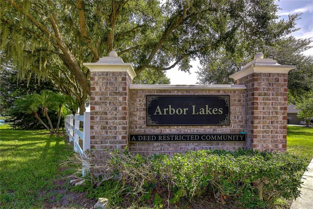 For Sale: $725,000 (4 beds, 3 baths, 2611 Square Feet)