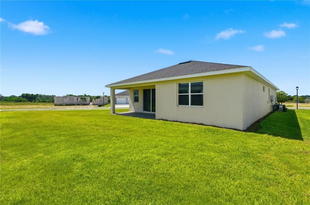 En Venta: $615,000 (3 camas, 2 baños, 2235 Pies cuadrados)