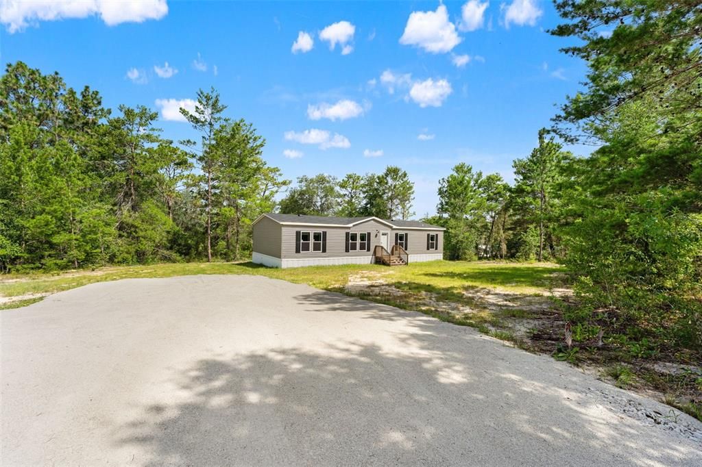 For Sale: $250,000 (4 beds, 2 baths, 1456 Square Feet)