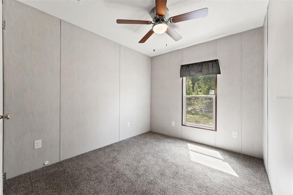 For Sale: $250,000 (4 beds, 2 baths, 1456 Square Feet)