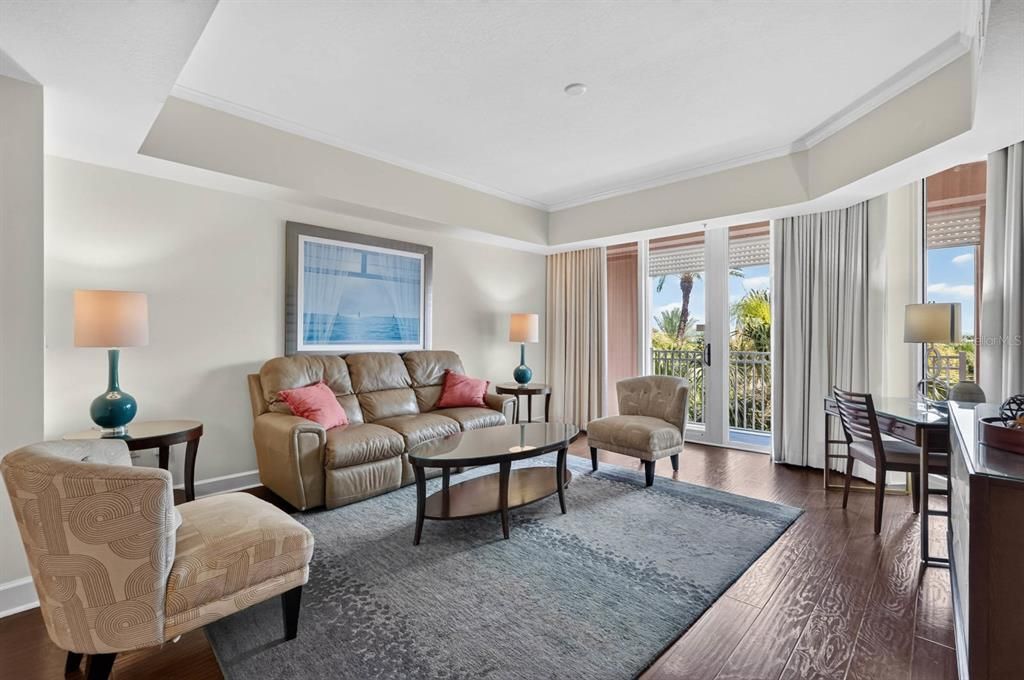 For Sale: $639,000 (3 beds, 3 baths, 1676 Square Feet)