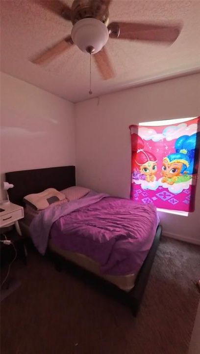 En Venta: $365,000 (4 camas, 2 baños, 1684 Pies cuadrados)