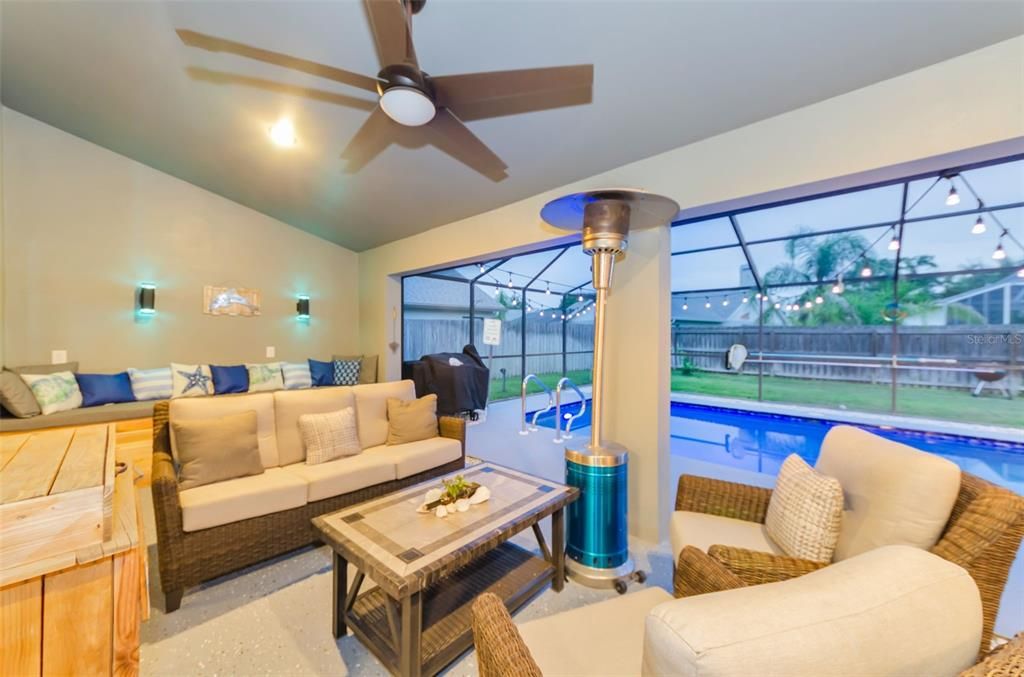 En Venta: $639,990 (4 camas, 2 baños, 2194 Pies cuadrados)