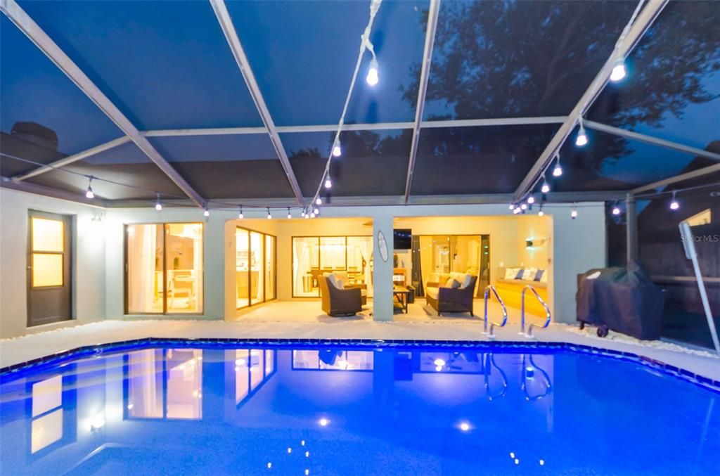 En Venta: $639,990 (4 camas, 2 baños, 2194 Pies cuadrados)