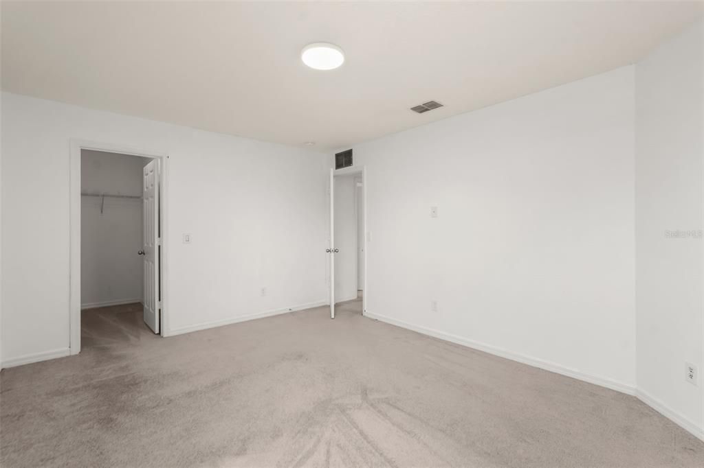 En Venta: $519,900 (5 camas, 3 baños, 3164 Pies cuadrados)