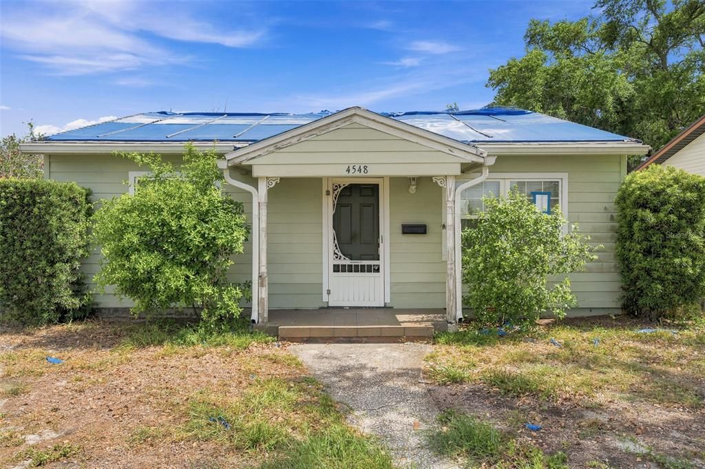 For Sale: $239,900 (2 beds, 1 baths, 1050 Square Feet)