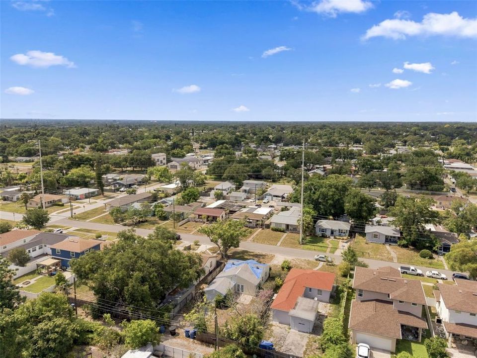 For Sale: $239,900 (2 beds, 1 baths, 1050 Square Feet)