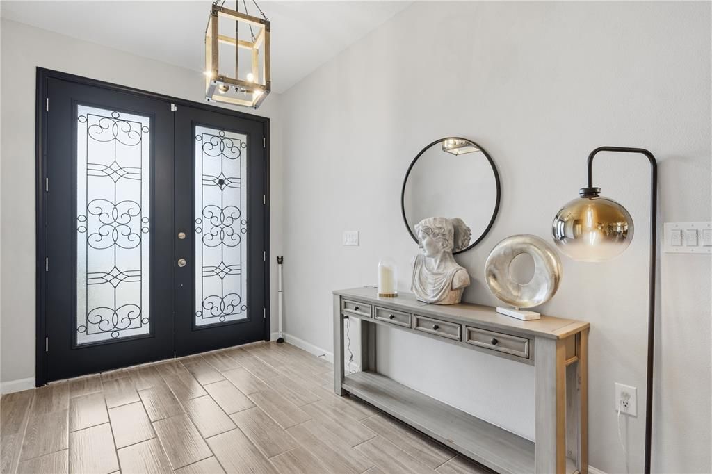 En Venta: $535,000 (4 camas, 3 baños, 2514 Pies cuadrados)