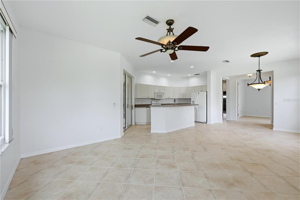 En Venta: $259,900 (2 camas, 2 baños, 1471 Pies cuadrados)