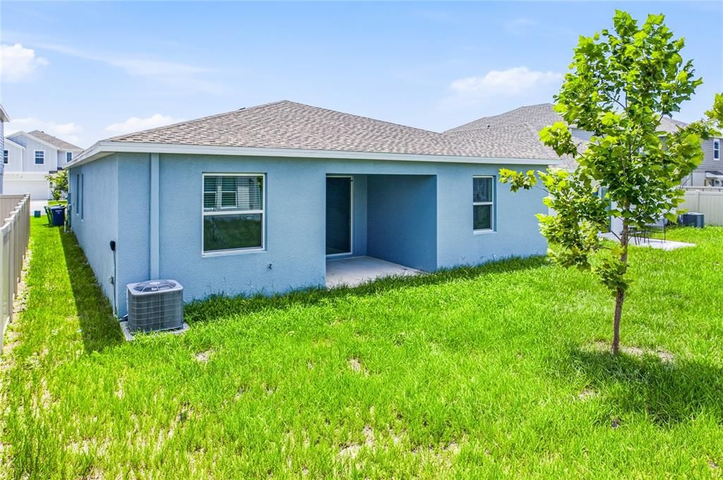 En Venta: $325,000 (4 camas, 3 baños, 2109 Pies cuadrados)