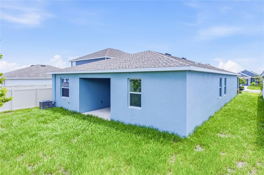 En Venta: $325,000 (4 camas, 3 baños, 2109 Pies cuadrados)