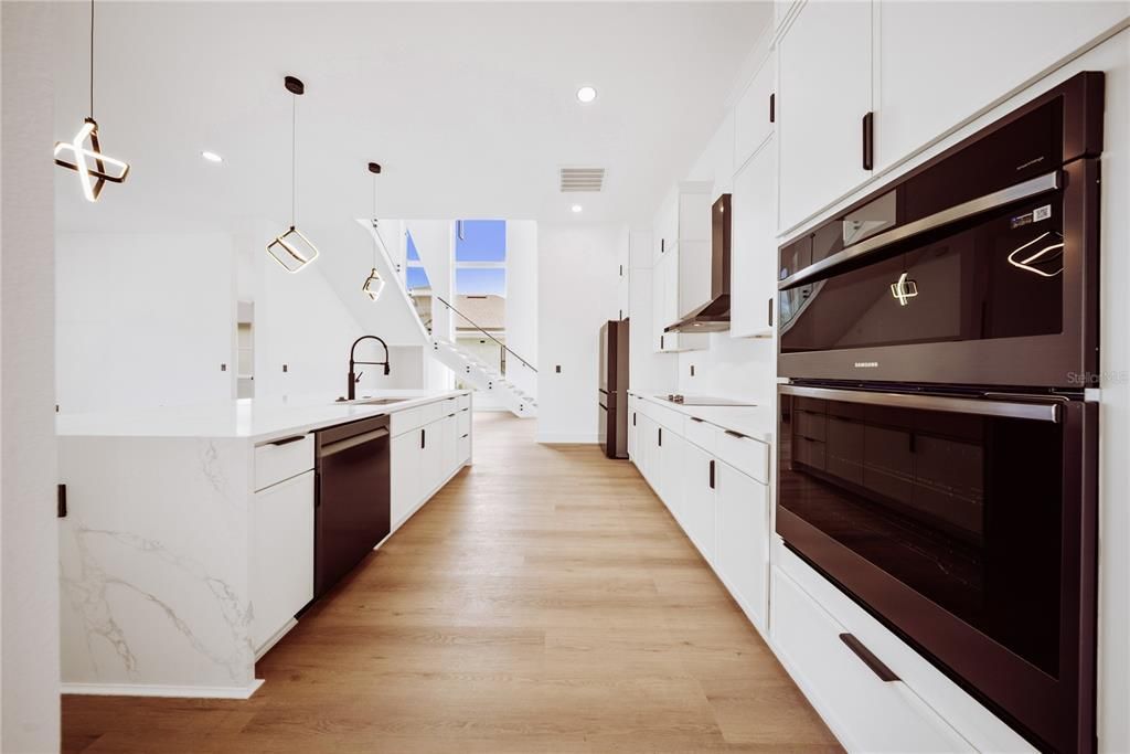 For Rent: $6,000 (4 beds, 5 baths, 3526.67 Square Feet)