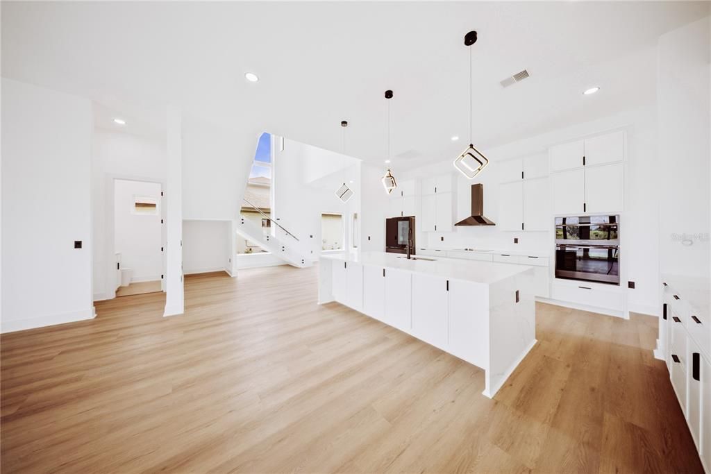 For Rent: $6,000 (4 beds, 5 baths, 3526.67 Square Feet)