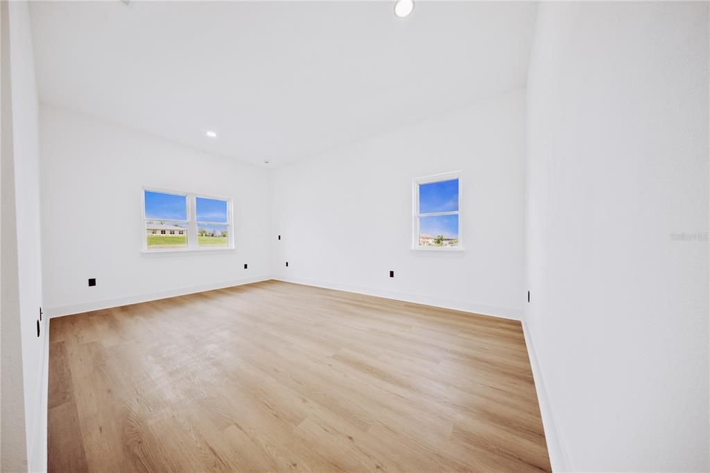 For Rent: $6,000 (4 beds, 5 baths, 3526.67 Square Feet)