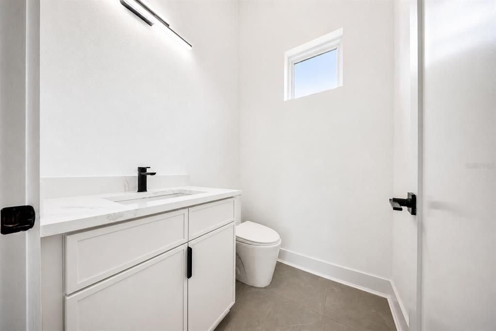 For Rent: $6,000 (4 beds, 5 baths, 3526.67 Square Feet)