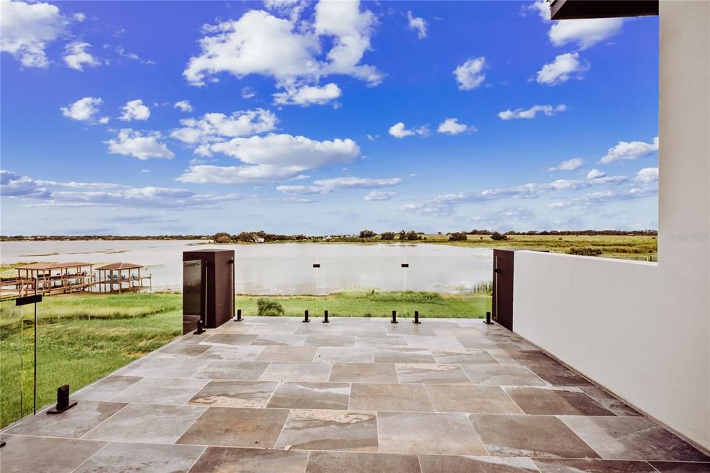 For Rent: $6,000 (4 beds, 5 baths, 3526.67 Square Feet)