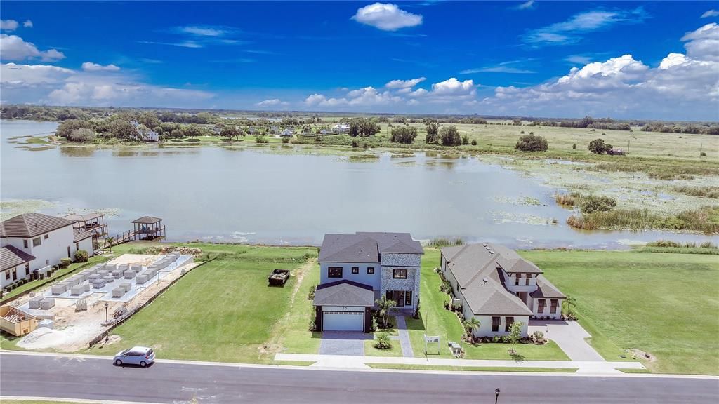 For Rent: $6,000 (4 beds, 5 baths, 3526.67 Square Feet)