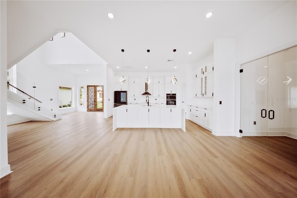 For Rent: $6,000 (4 beds, 5 baths, 3526.67 Square Feet)