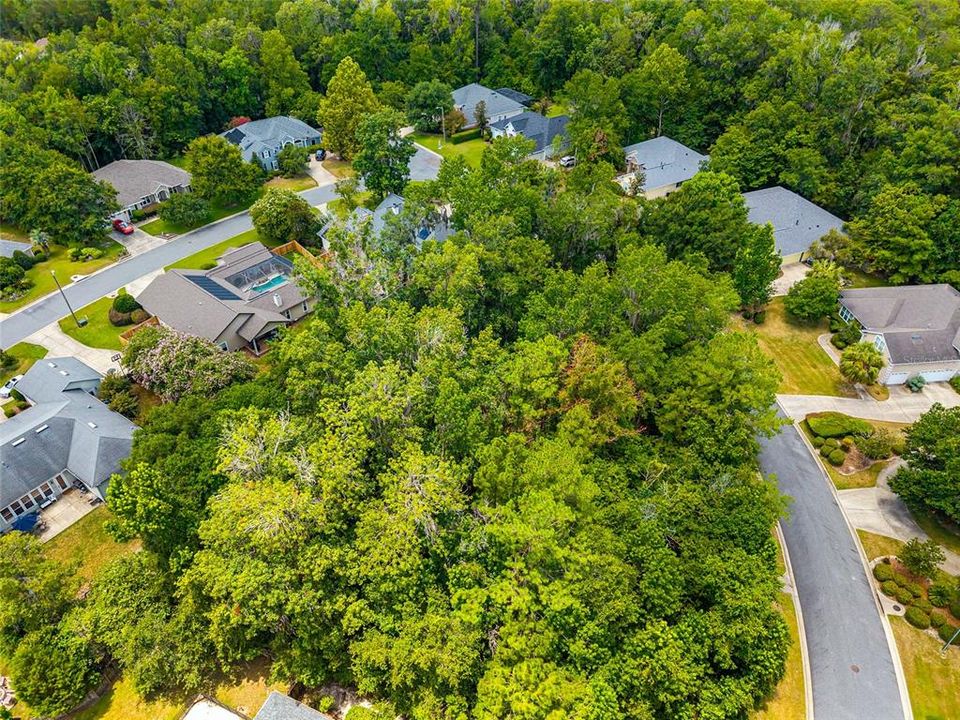 待售: $199,000 (0.36 acres)