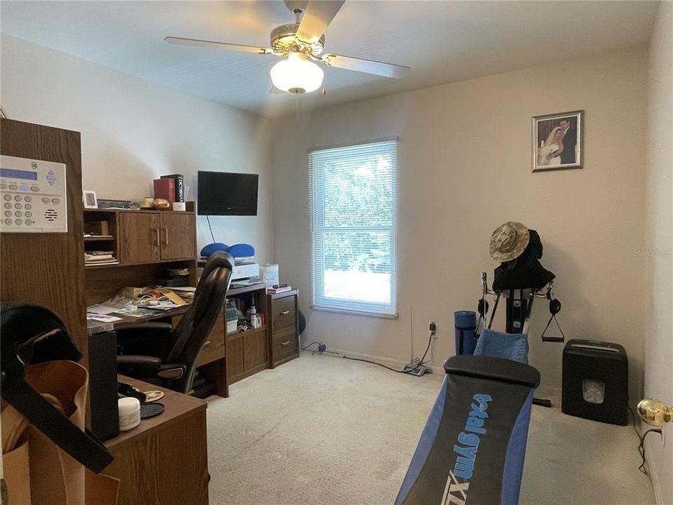 En Venta: $500,000 (4 camas, 2 baños, 2220 Pies cuadrados)