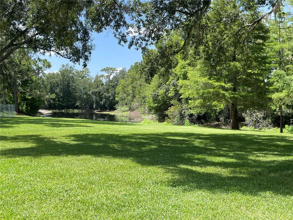 En Venta: $500,000 (4 camas, 2 baños, 2220 Pies cuadrados)