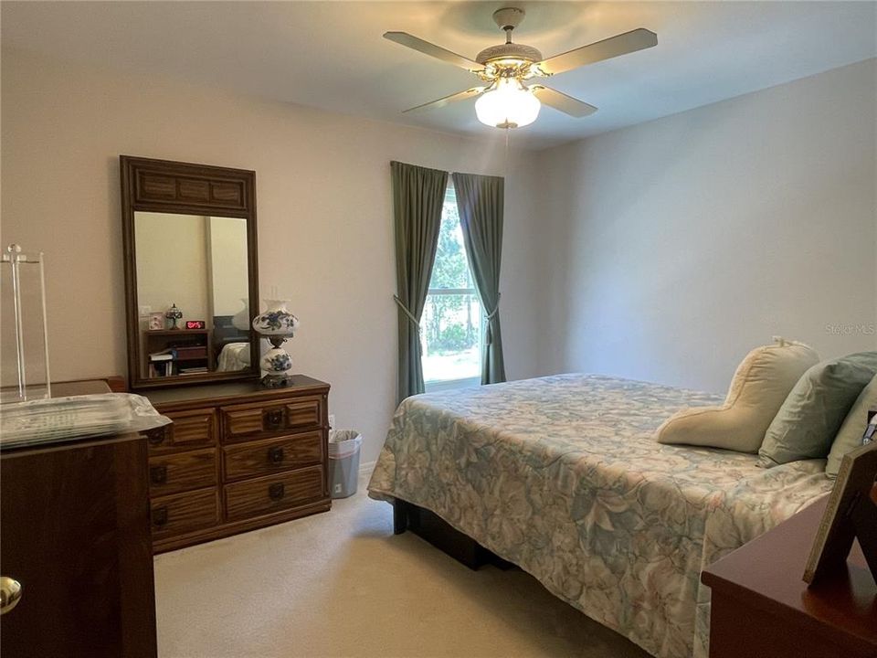 En Venta: $500,000 (4 camas, 2 baños, 2220 Pies cuadrados)
