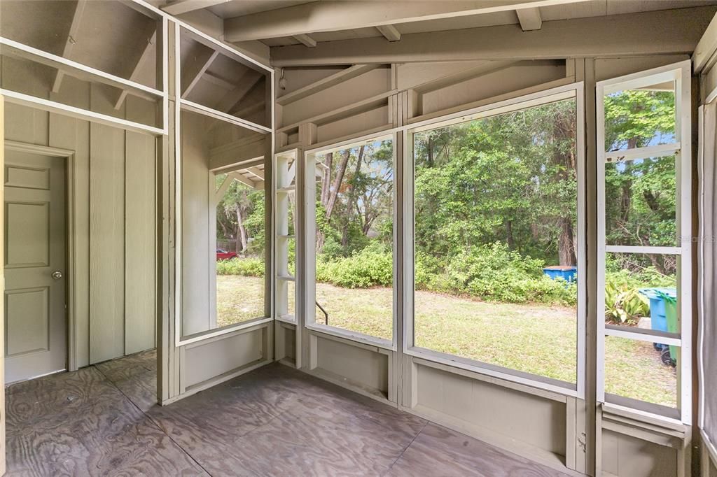 En Venta: $225,000 (2 camas, 2 baños, 948 Pies cuadrados)