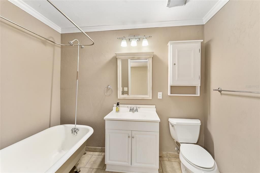En Venta: $225,000 (2 camas, 2 baños, 948 Pies cuadrados)